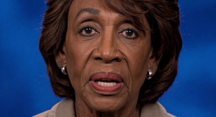 senior woman speaking portrait