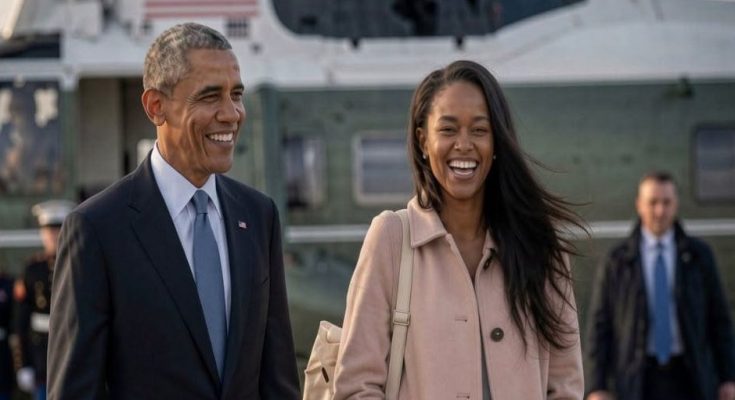 barack Obama Malia smiling
